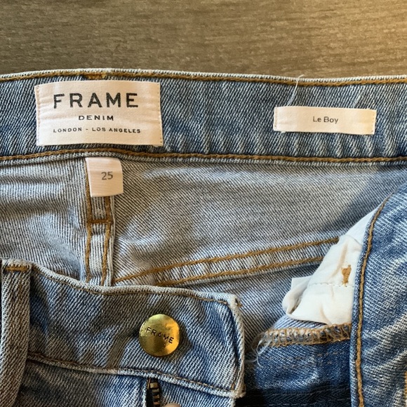 FRAME Le Boy light wash size 25 - Picture 3 of 6